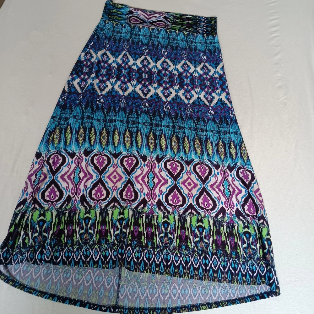 Soho Apparel Size 18/20 Artsy Colorful Bohemian Maxi Long Skirt Stretchy
